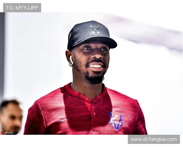 巴西中场比斯波自由身加盟佛山南狮